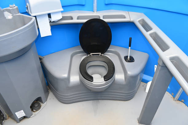 Best Porta potty rental near me  in Leadington, MO